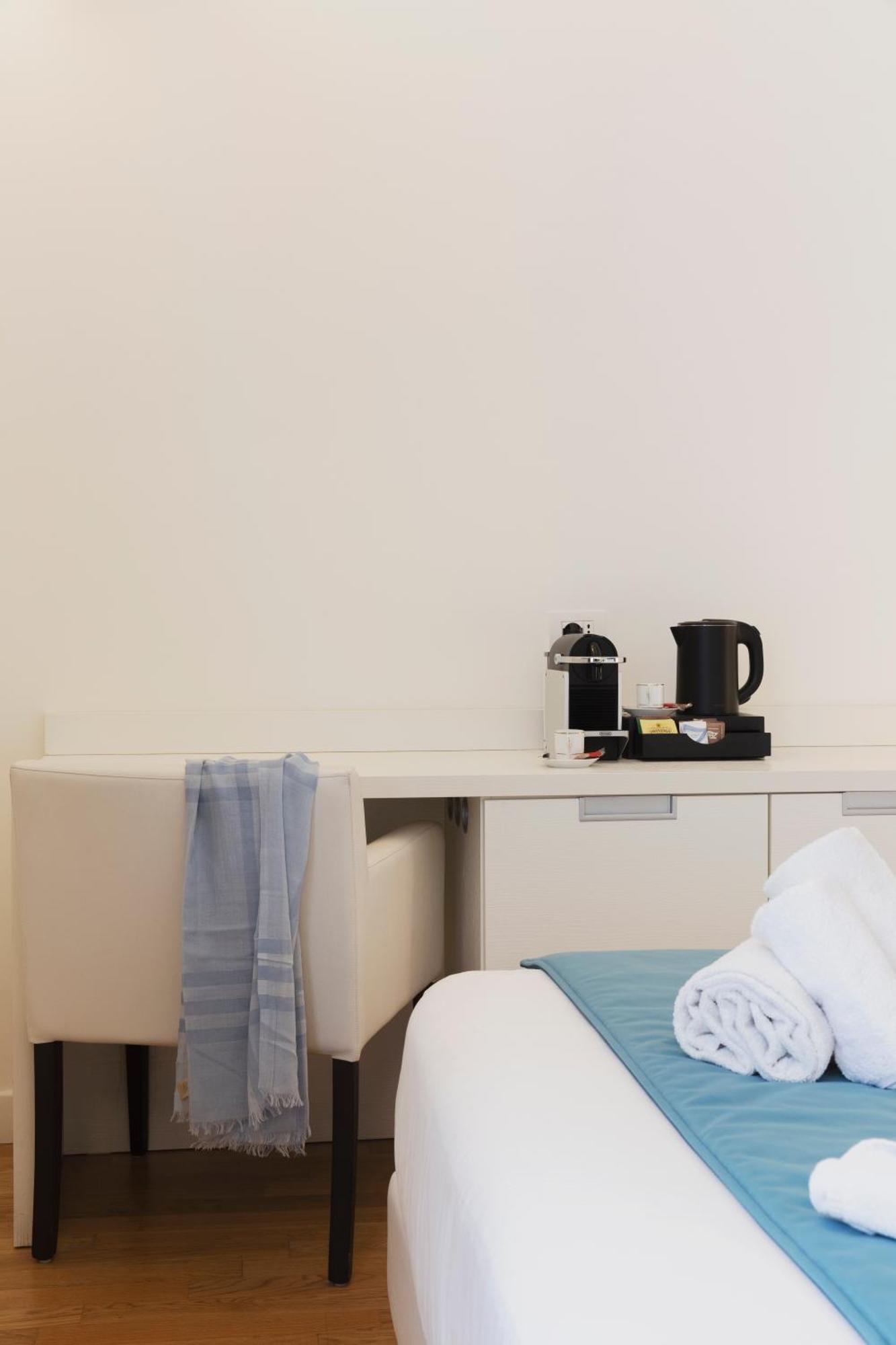 Couette-café History Essence *